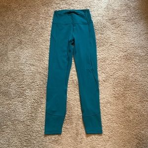 Lululemon In Movement 7/8 Leggings